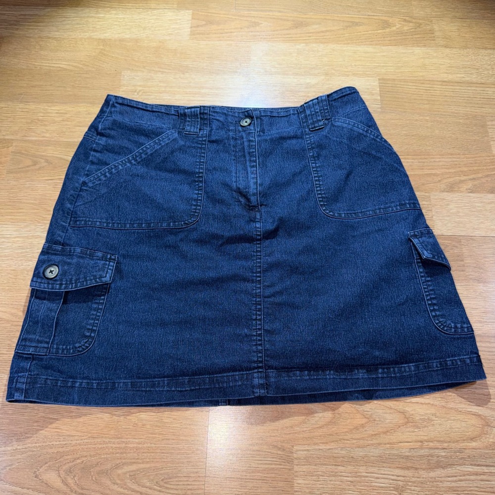 Chaus Womens Dark Wash Denim Cargo Skort Size 6 Mini Skirt Shorts Blue Pocket